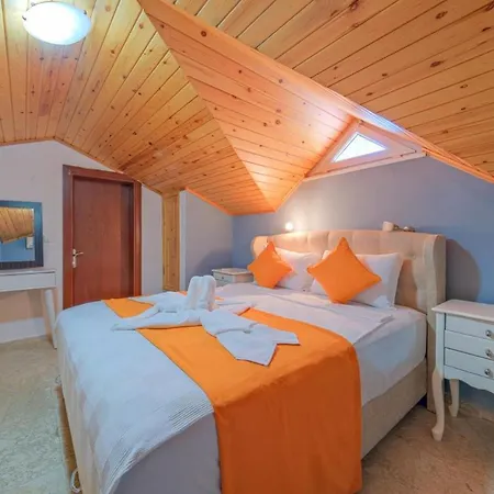 Villa Hisaroenue, Center Luxury Fethiye