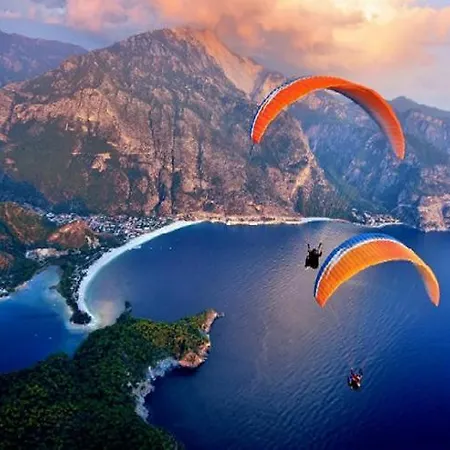 Hisaroenue, Center Luxury Villa