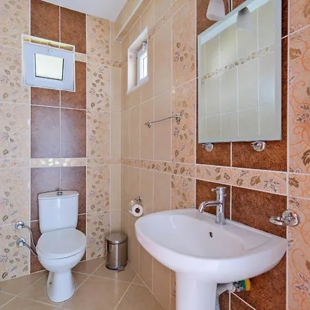 Вилла Hisaroenue, Center Luxury *