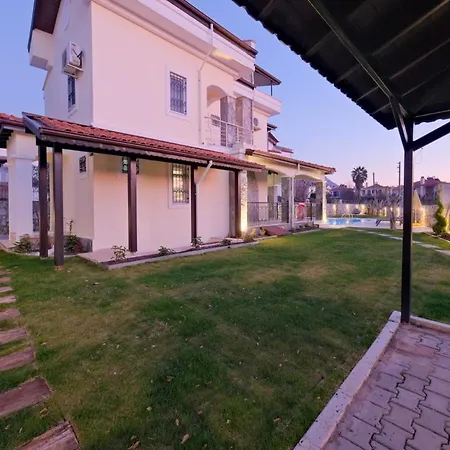 Hisaroenue, Center Luxury Вилла Фетхие